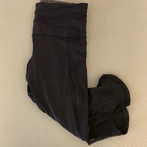 Lululemon 🍋 running crops